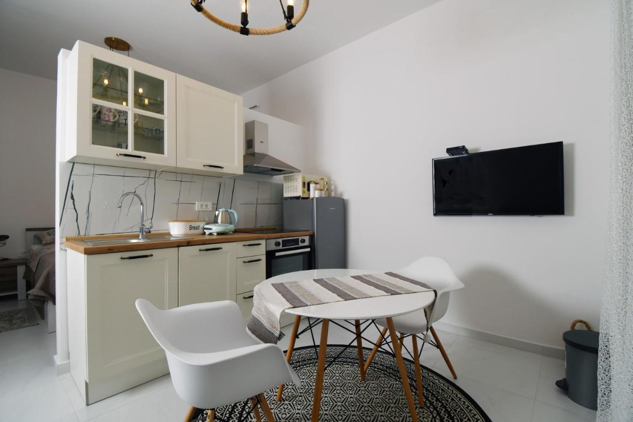 Apartment Frida Rab Banjol エクステリア 写真